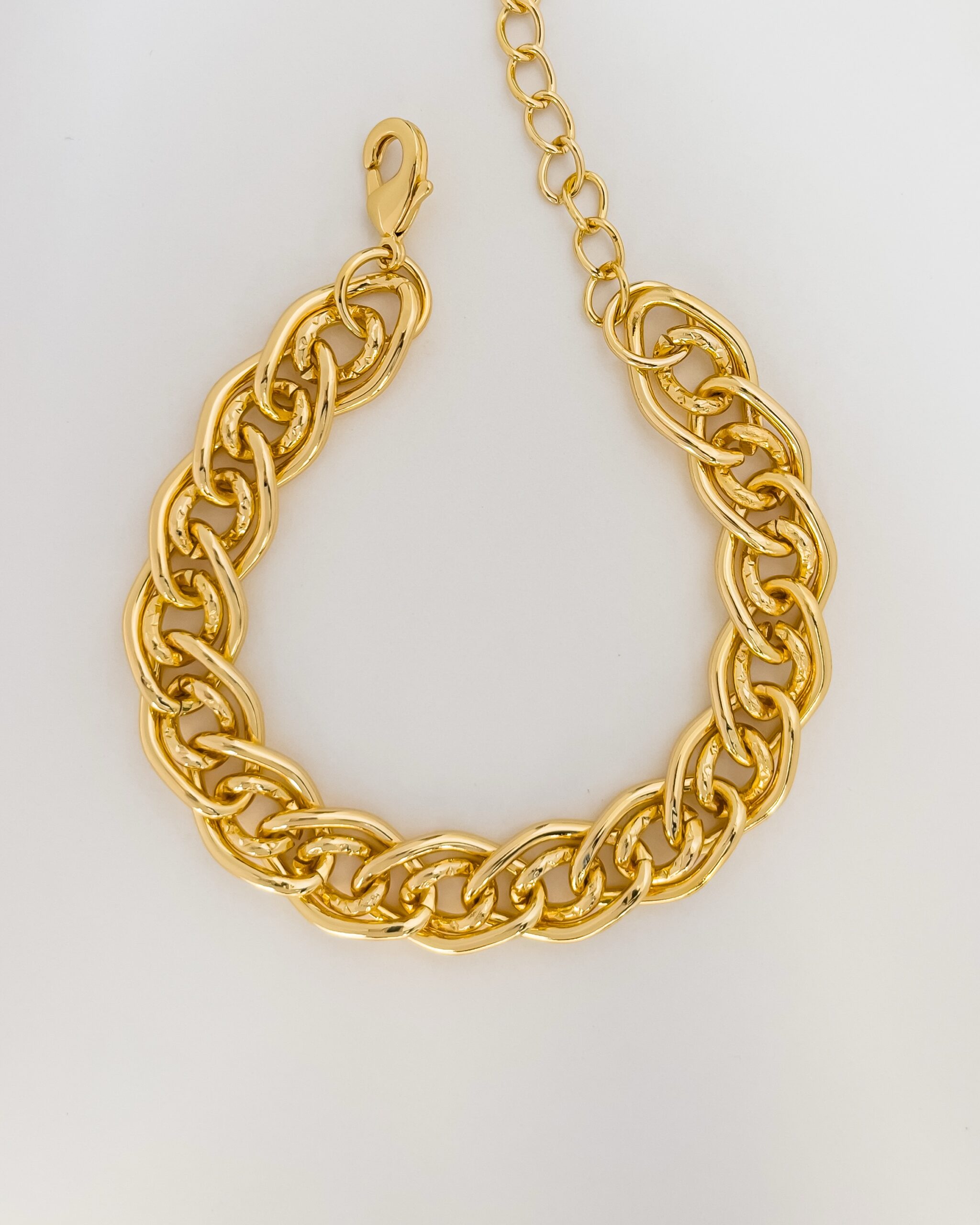 Bold Gold-Plated Stainless Steel Link Bracelet – Chic & Durable