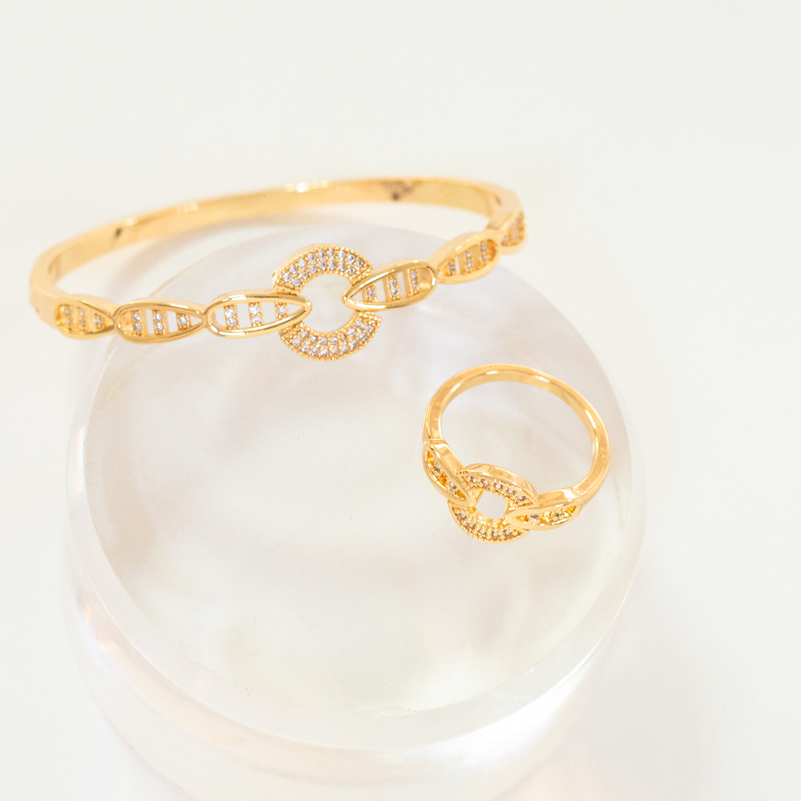 Elegant Circle Link Design with Zircon Accents Bracelet & Ring Set (Sizes 6/7/8) - Image 5