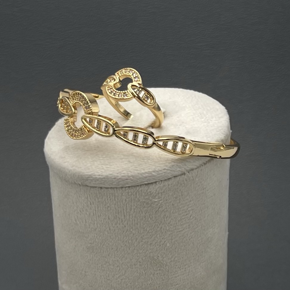 Elegant Circle Link Design with Zircon Accents Bracelet & Ring Set (Sizes 6/7/8) - Image 4
