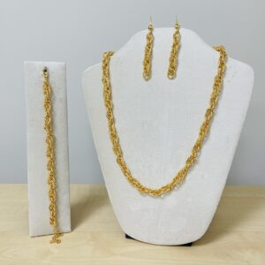 Gold-Plated Stainless Steel 3-Piece Jewelry Set – Elegant Necklace, Bracelet & Earrings