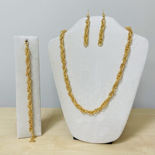 Gold-Plated Stainless Steel 3-Piece Jewelry Set – Elegant Necklace, Bracelet & Earrings