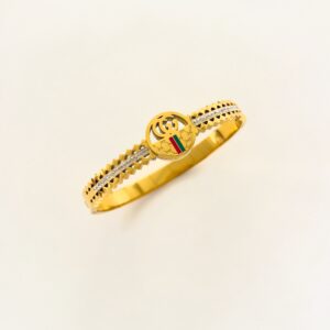 Gold-Plated Stainless Steel Everyday Bracelet – Modern Style for the Busy Woman